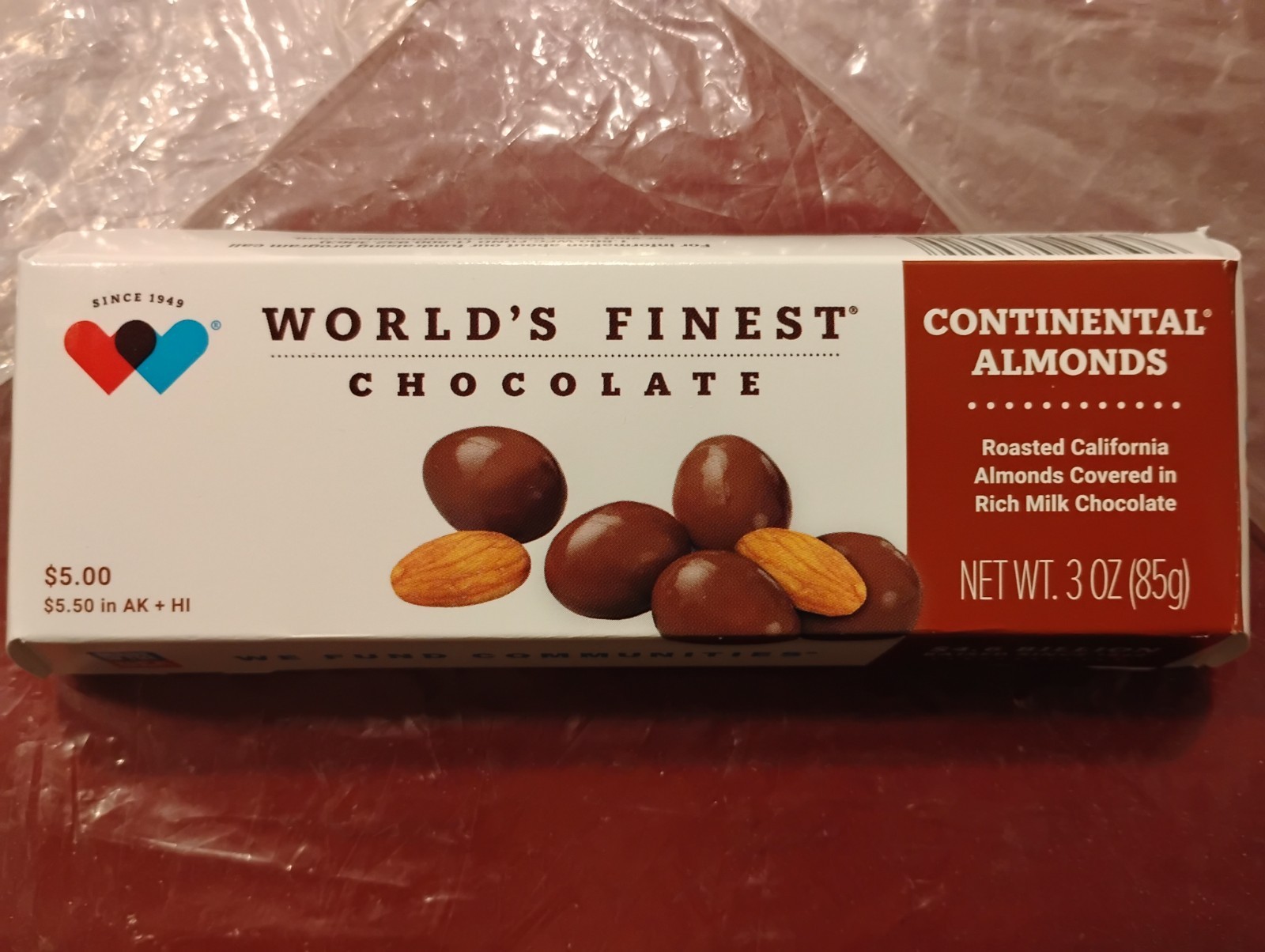 **WORLD’S FINEST CHOCOLATE Continental Almonds Covered in Milk Chocolate 6 Boxs
