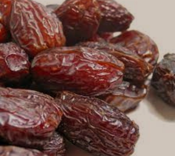 DRIED PITTED DATES ORGANIC NATURALLY SWEET NO SUGARS ADDED BULK BAG VALUE NOW!!