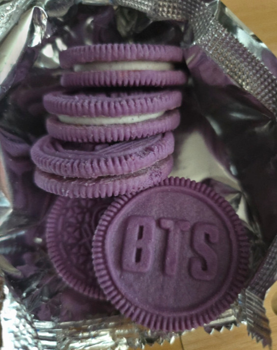 OREO x BTS Hotteok Flavor 1.2kg 24 Packs Limited Edition Korea Purple Cookie