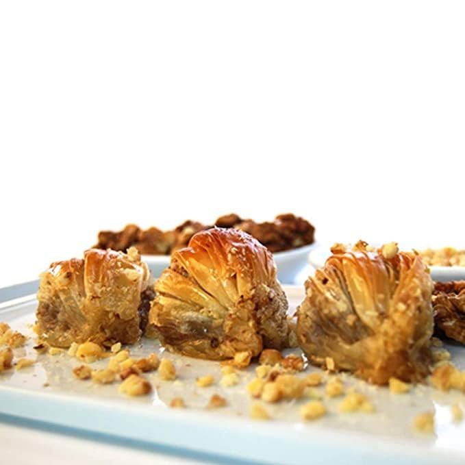 Gulluoglu Mussel Shaped Baklava 10 Pcs 500gr daily fresh shipment from Istanbul