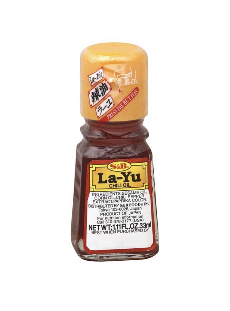s&b la yu chili oil 1.1 oz (Pack of 8)