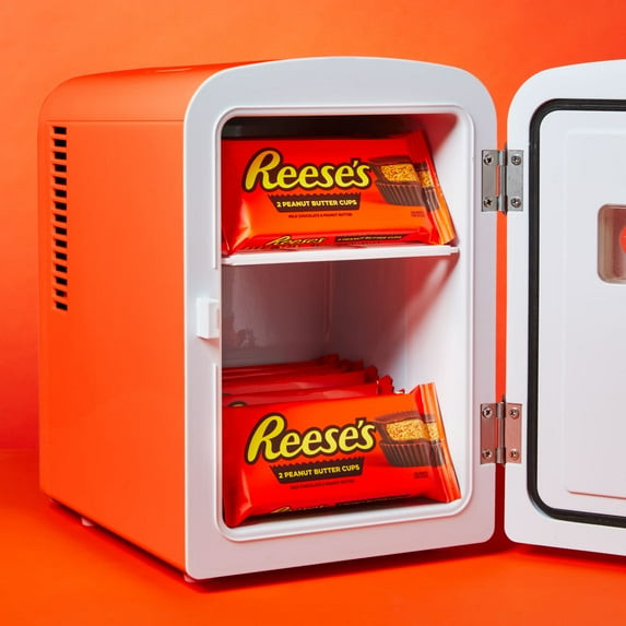 Reese’s Peanut Butter Cups 6 Pack 1.5oz Milk Chocolate Candy Bars Snack Size Bul