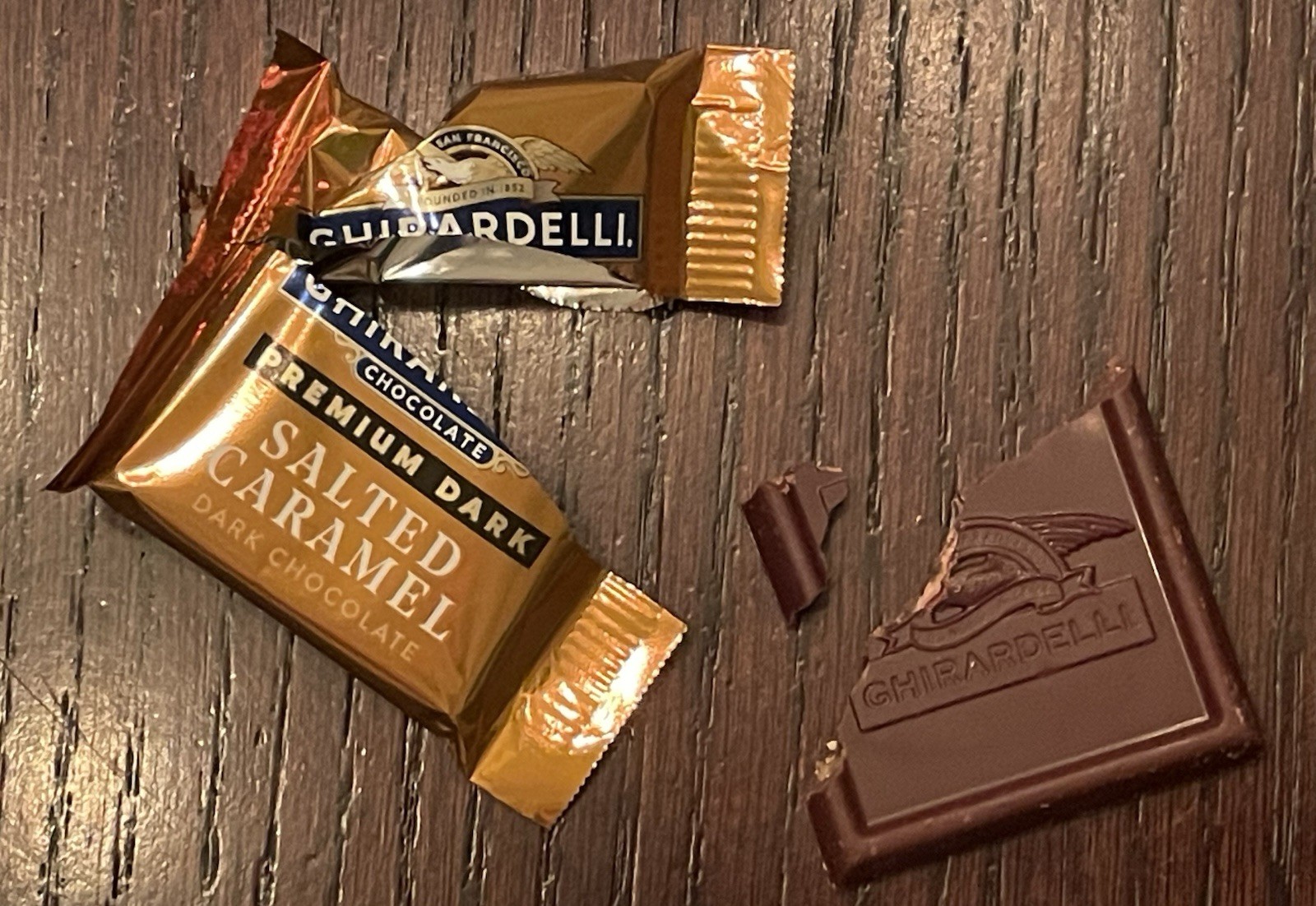 Ghirardelli Lot of 4 Premium Dark Salted Caramel Dark Chocolate Squares 60 oz