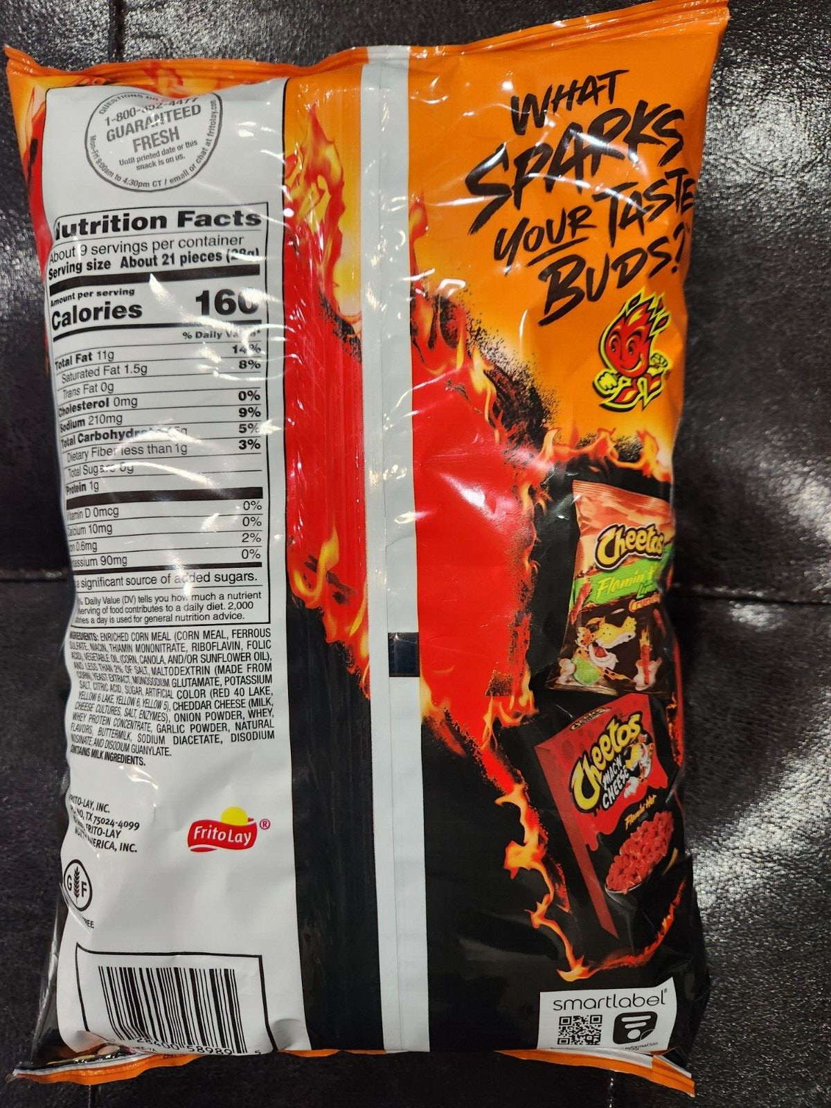 NEW LOOK, SAME TASTE CHEETOS FLAMIN’HOT FLAVORED CRUNCHY 03/2025 NET 8.5 OZ USA