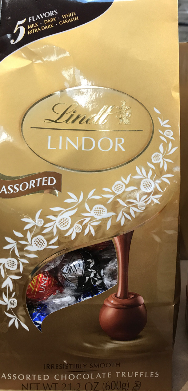 Lindt LINDOR Chocolate Truffles 50 Count 5 Flavors 21.2oz
