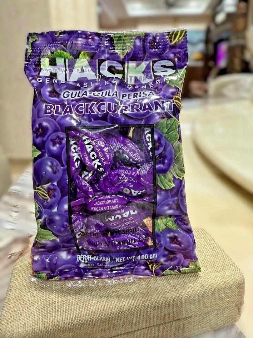 Hacks Blackcurrant Cough Candy With Vitamin C 100g – 4 Packs