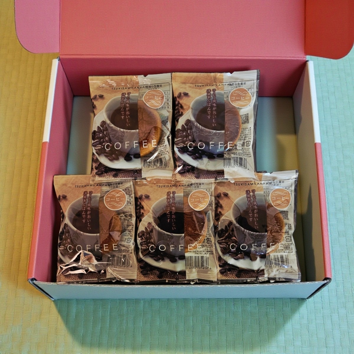 Honma Tsukisamu Anpan Coffee Flavor, Sweet Bean Paste Pastry, 5 pieces( 5 x 65g)