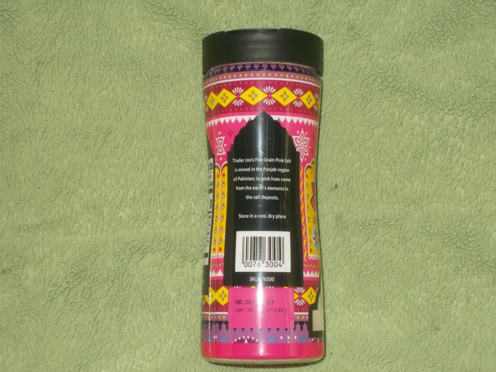 Trader Joe’s Fine Grain Pink Salt 17.6 oz Best by 12/27