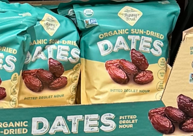 2 Pack Sunny Fruit Organic Sun-Dried Dates Pitted Deglet Nour 48 oz each XL bag