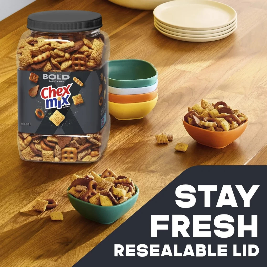 Chex Mix Bold Garlic and Herb Snack Mix, Snack Tub, 20 oz