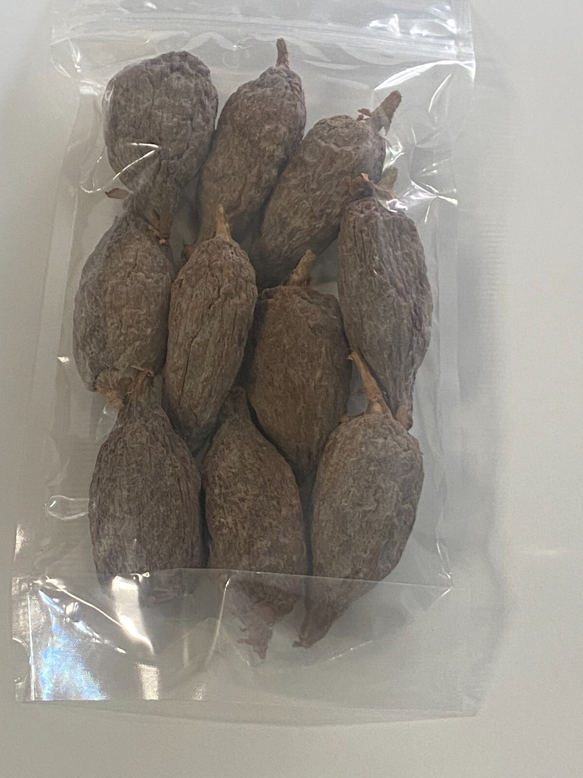 Alligator Pepper Pods/Atakou/Grain of Paradise/Mbongo. (10 Pods)