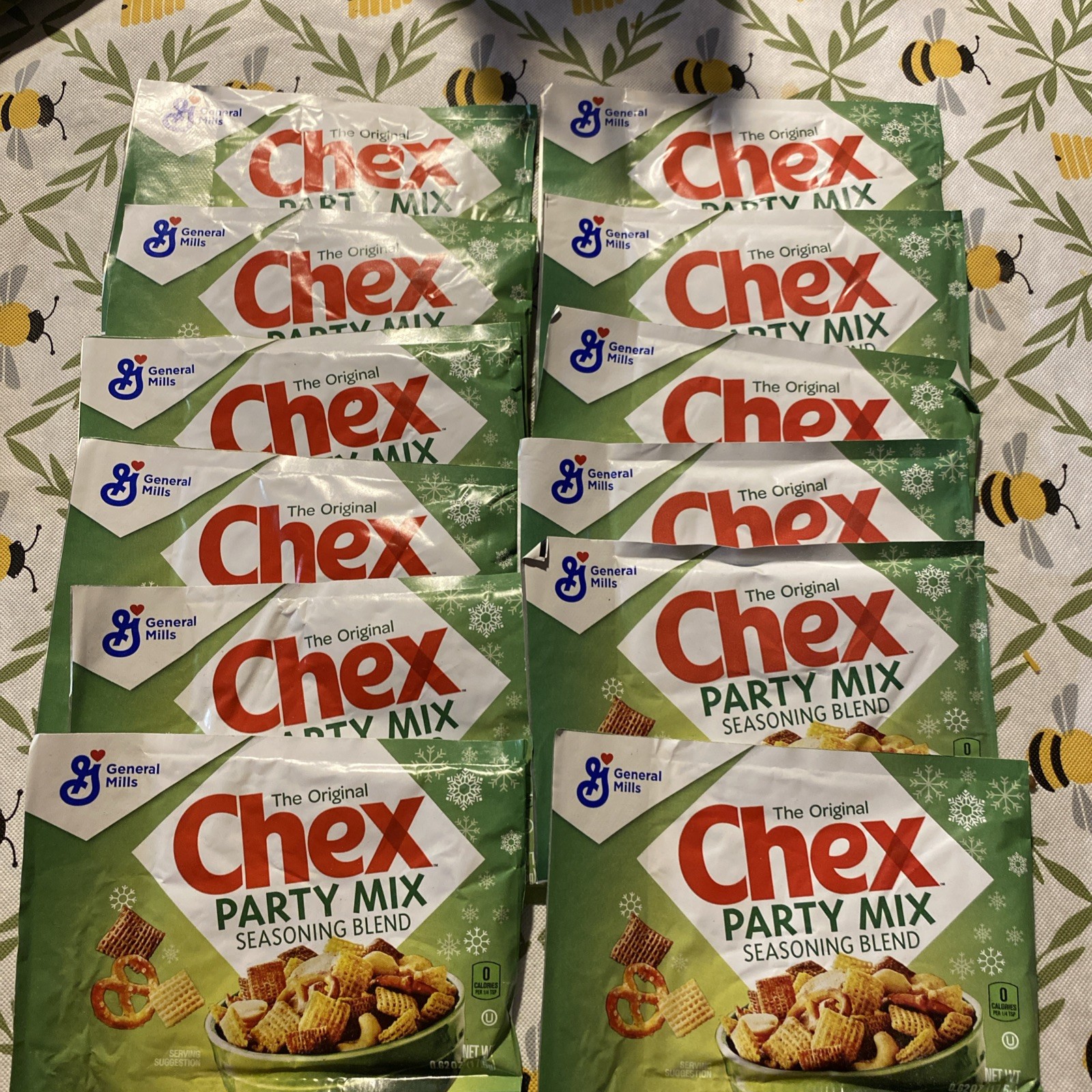 (12) The Original Chex Party Mix Seasoning Packets .62oz Lot Exp 07/2026
