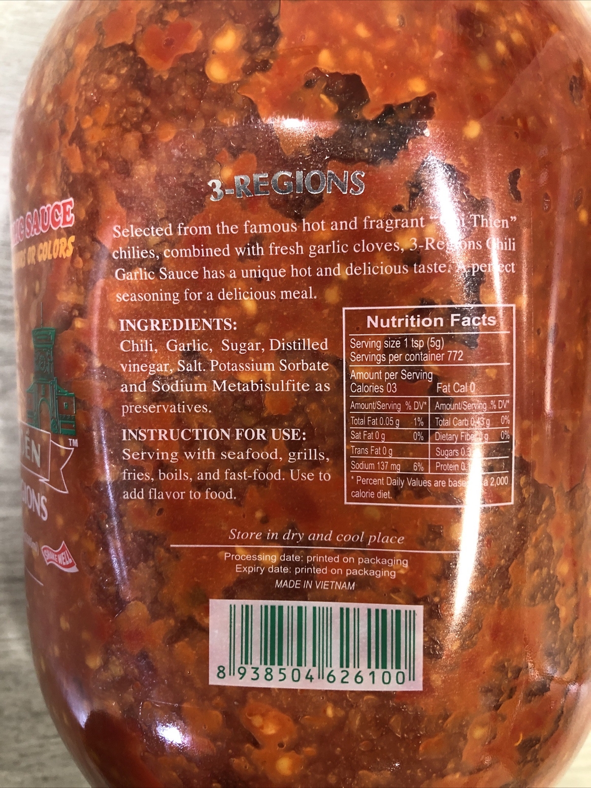 A 8.5 Lb Chili Garlic Sauce (Fresh Chili Paste, Delicious By 3 Regions 1 Gallon