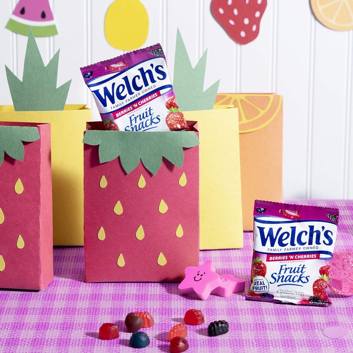Welch’s Fruit Snacks, Berries ‘n Cherries, 0.8 oz (Pack of 40)