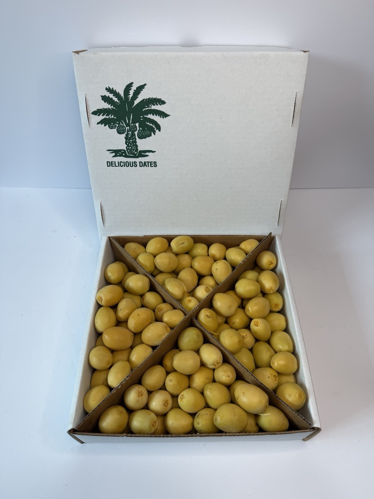 Fresh 2026 Yellow Barhi Dates 4 Pounds California Harvest Crisp & Sweet