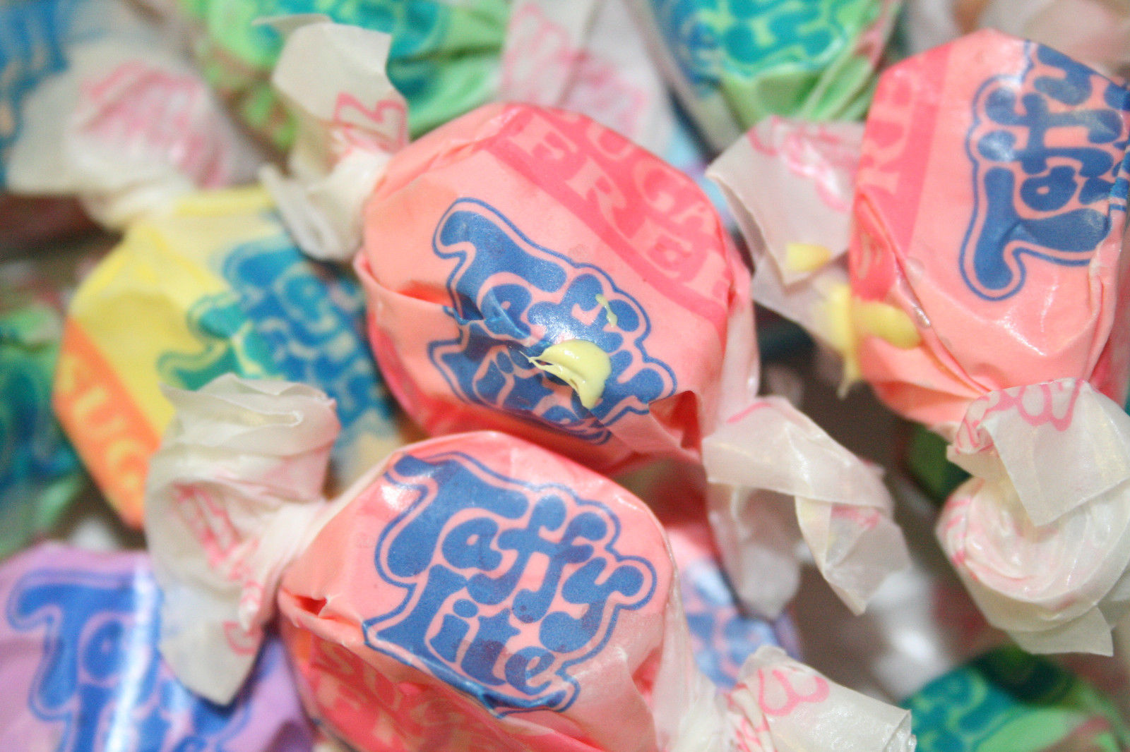 SUGAR FREE ASSORTED SALT WATER TAFFY 1 Lb Taffy Town diabetic /keto