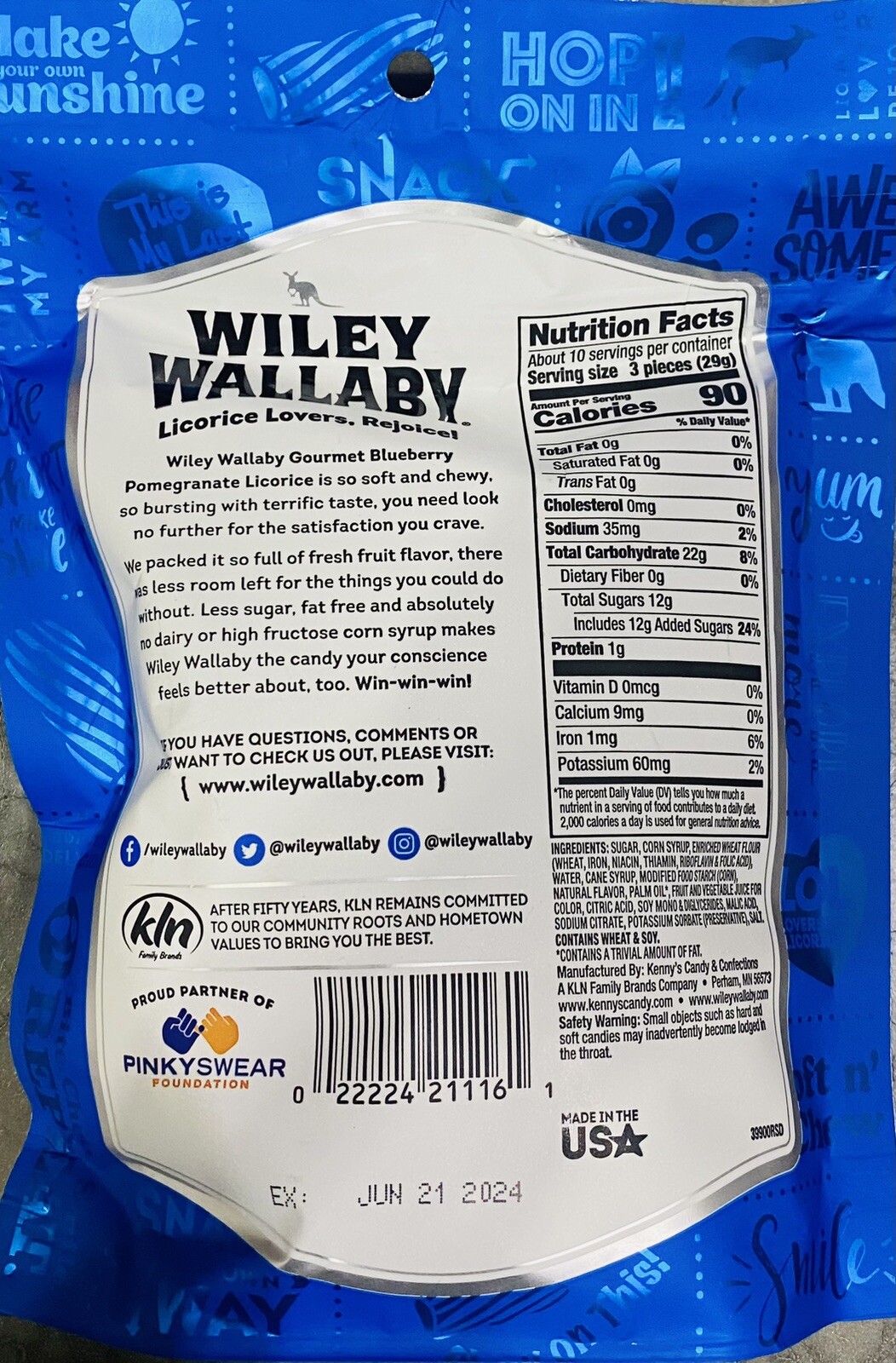 Wiley Wallaby Soft & Chewy BLUEBERRY POMEGRANATE Gourmet Licorice 10 Oz Bag