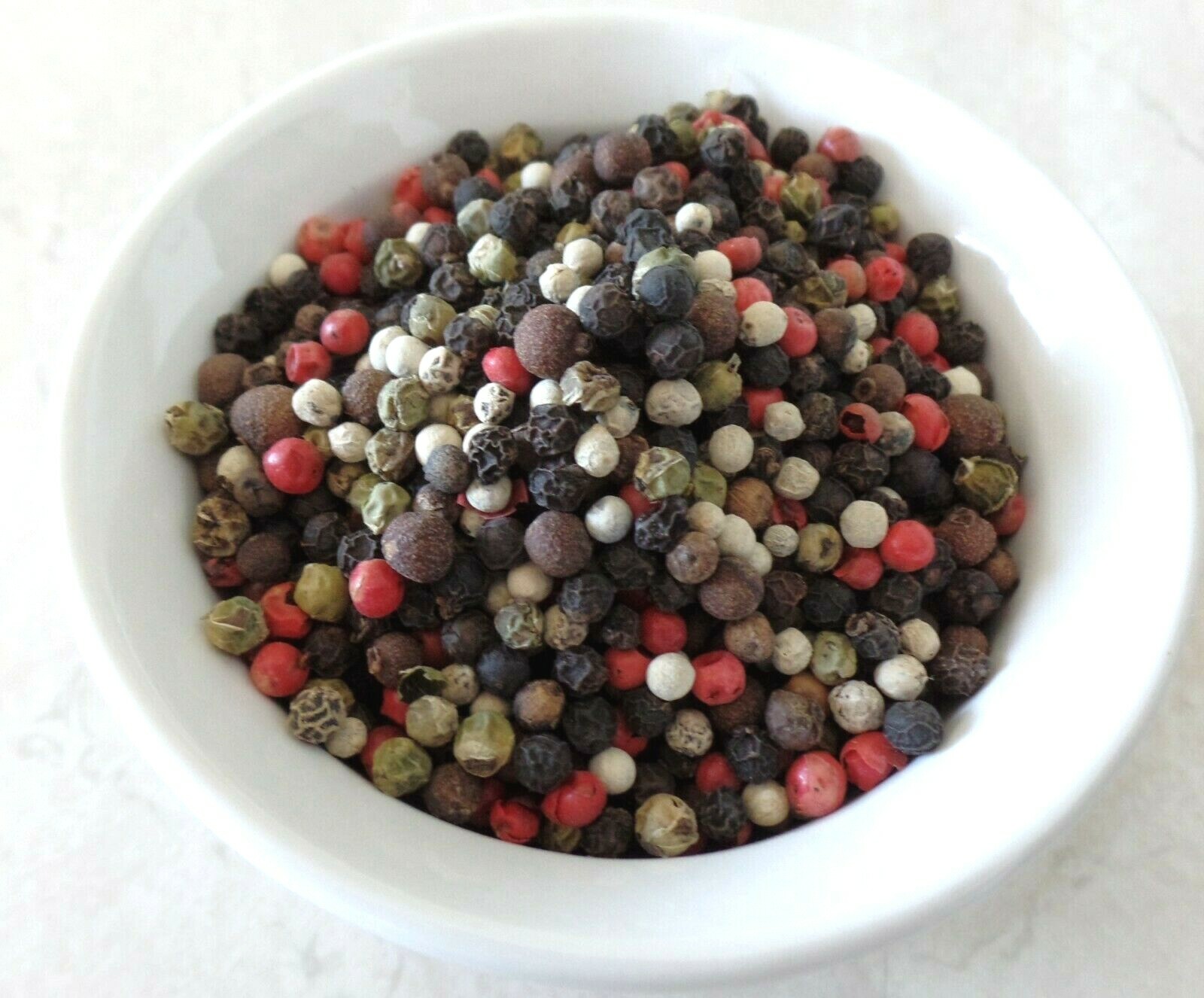 5 PEPPERCORNS RAINBOW MIX WHOLE 1 LB RESEALABLE BAG