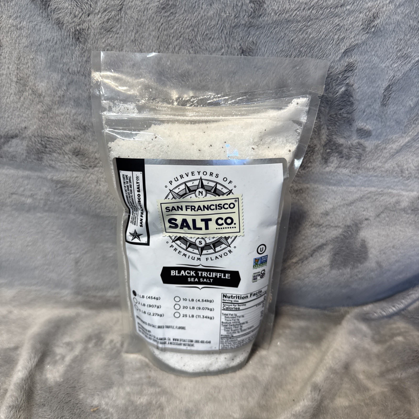 Italian Black Truffle Infused Sea Salt 16oz – Enhance Your Dishes Elegantly