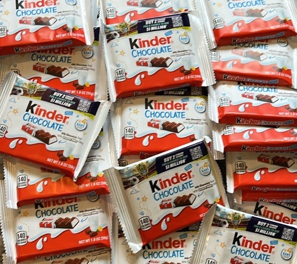 32pc Kinder Milk Chocolate Candy Bars, Creamy Milky Filling, 1.8oz, Bulk Lot