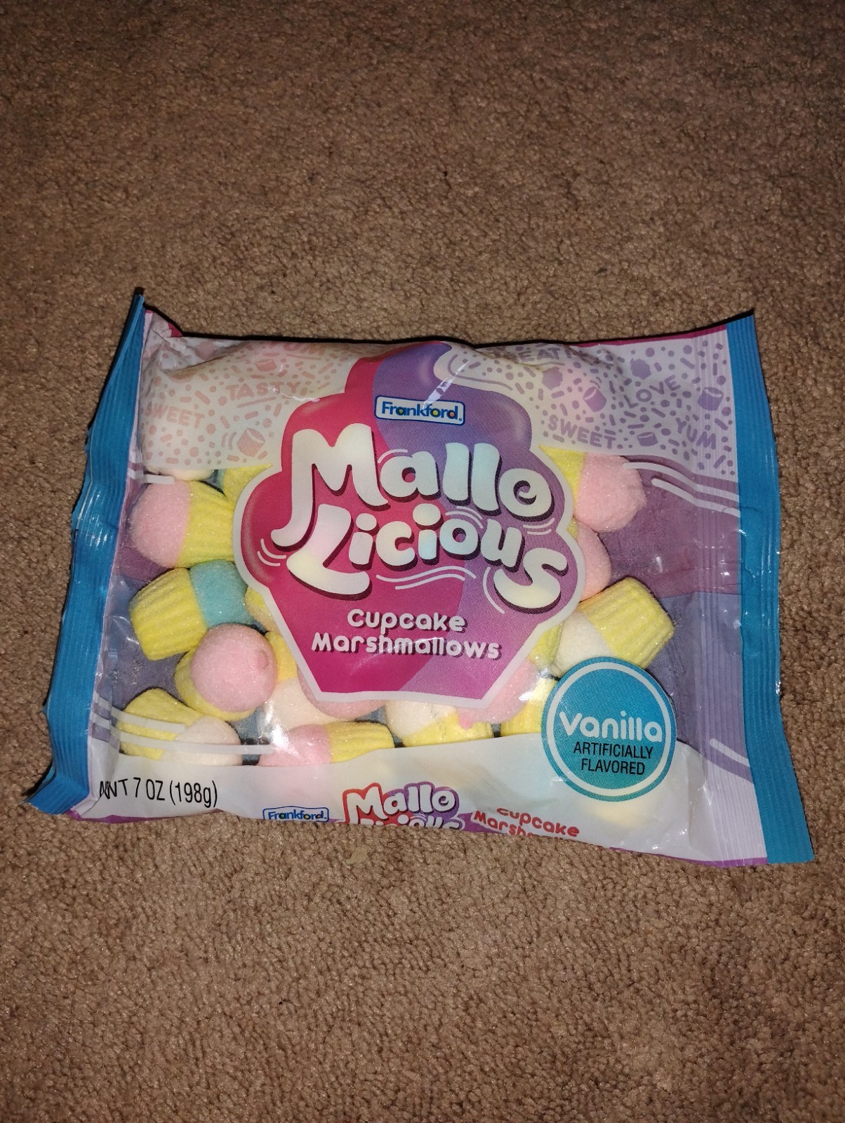 Mallo Licious Cupcake Marshmallows Candy! 7 Oz Bag! Date 08/2026