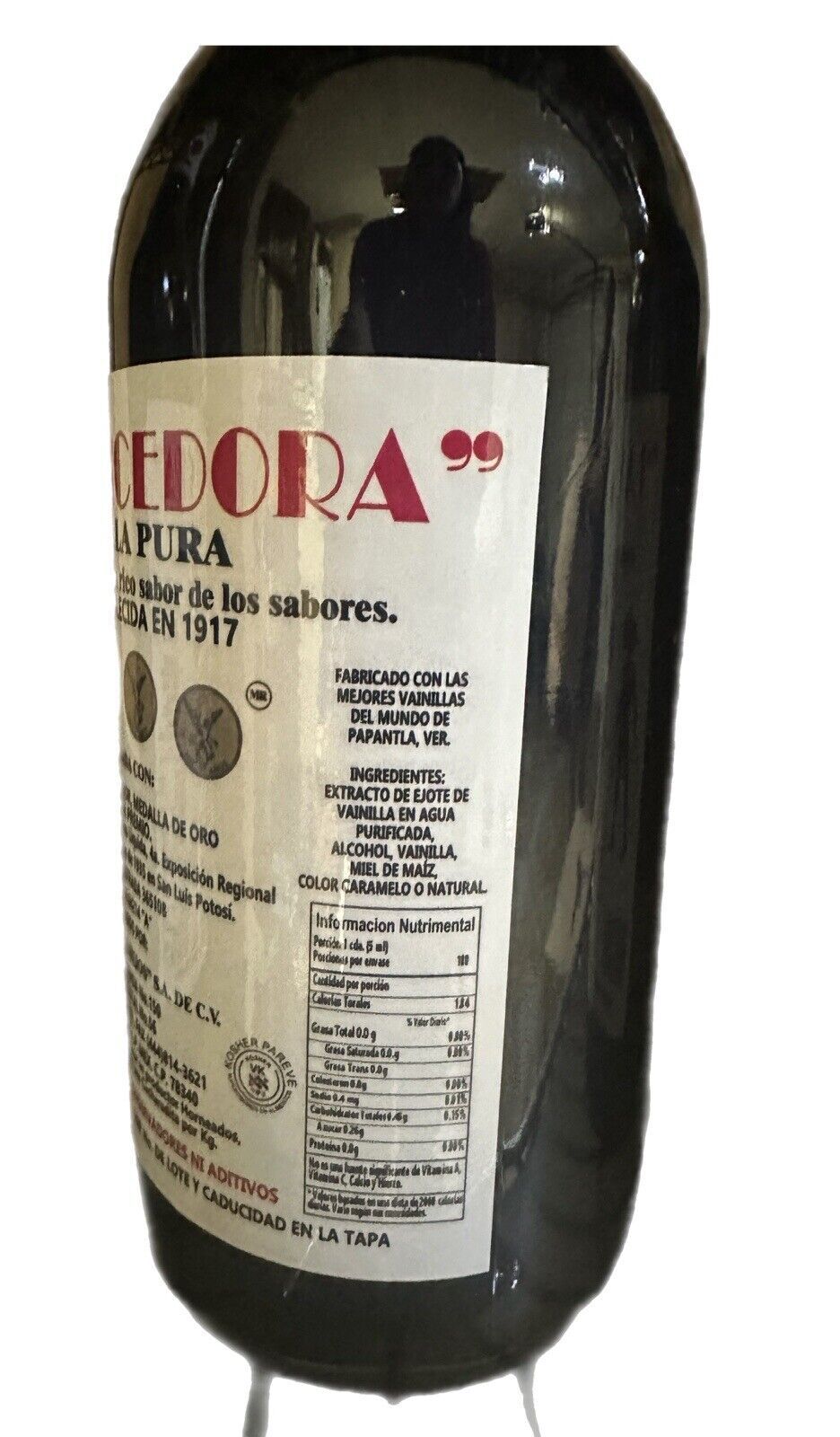 2 X La Vencedora Mexican Vanilla Pura Glass Bottles 31oz Ea. From Mexico