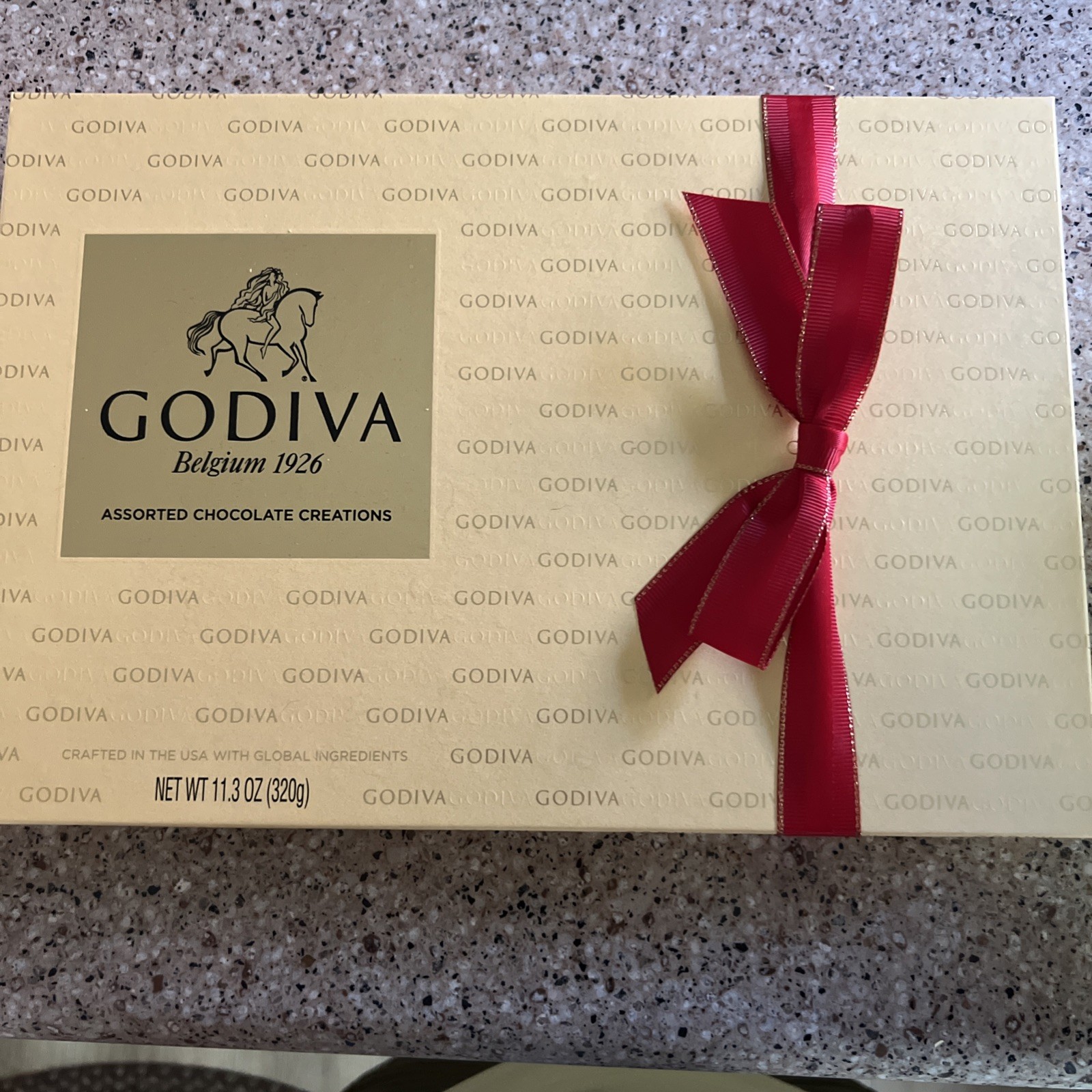 Godiva Belgium Goldmark Assorted Chocolate Creations Gift Box 11.3 oz