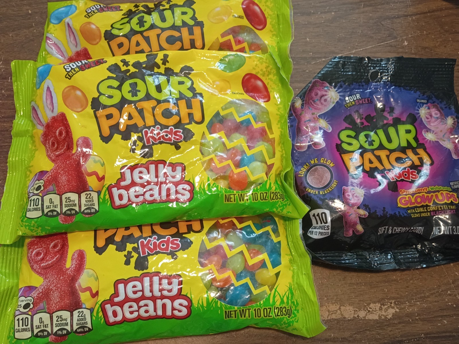 Sour Patch Kids Jelly Beans (3) & Glow-Ups (1) BB 5/2026 & 6/2026