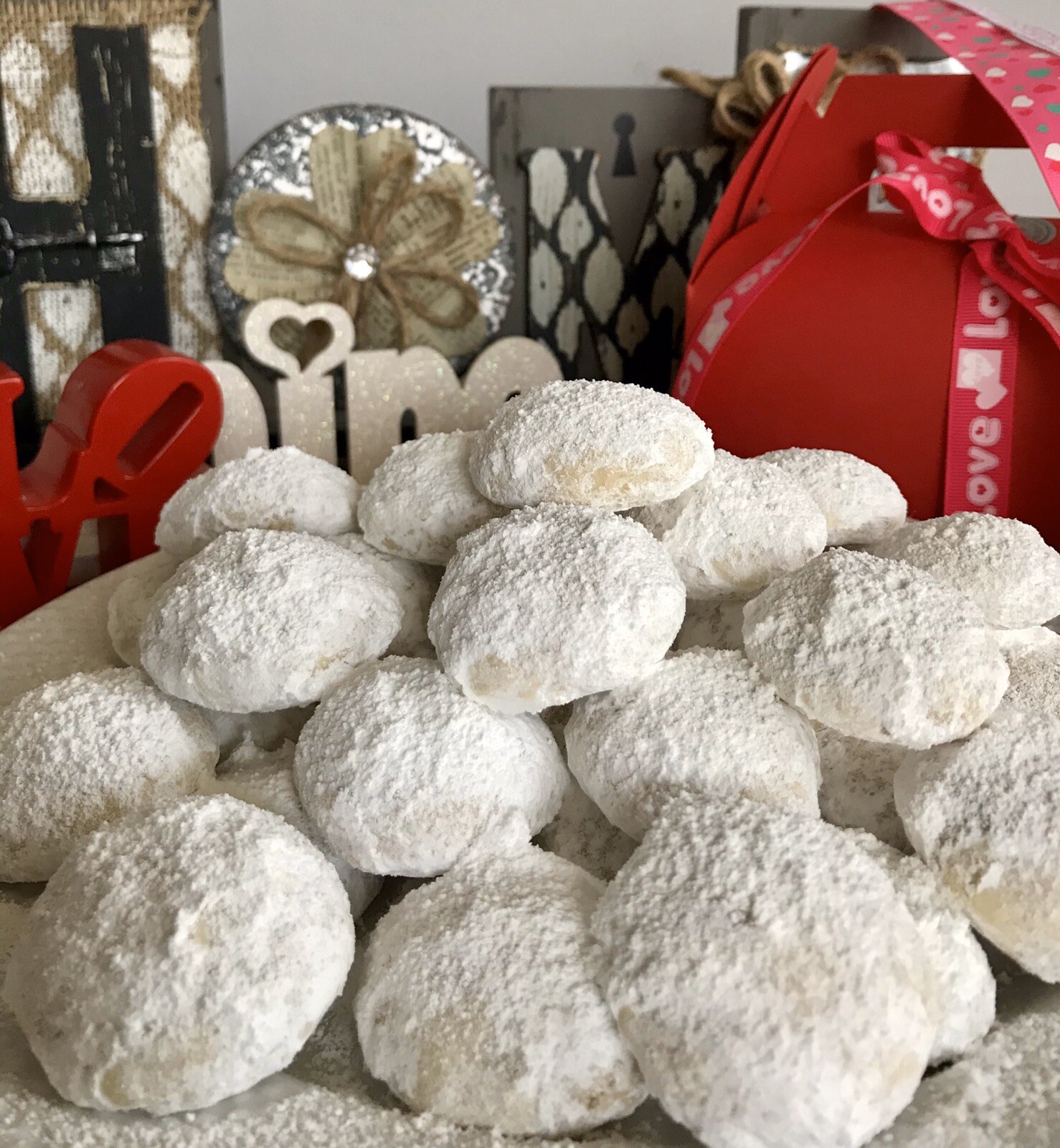 Homemade Cookies Snowball Pecan Or Walnuts 200 Cookies . Cello Bag, 4 Boxes.
