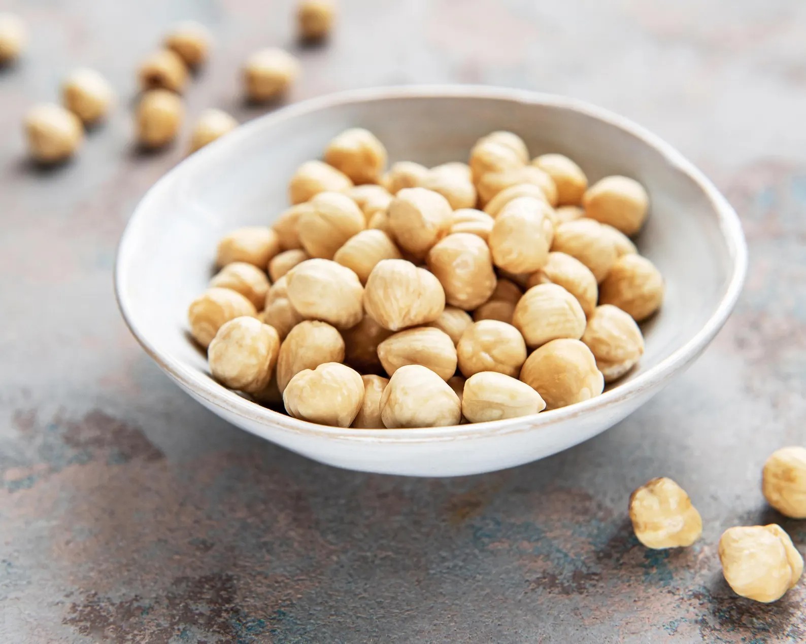 Organic Blanched Hazelnuts – Non-GMO, Unsalted, Unroasted, Vegan, Kosher