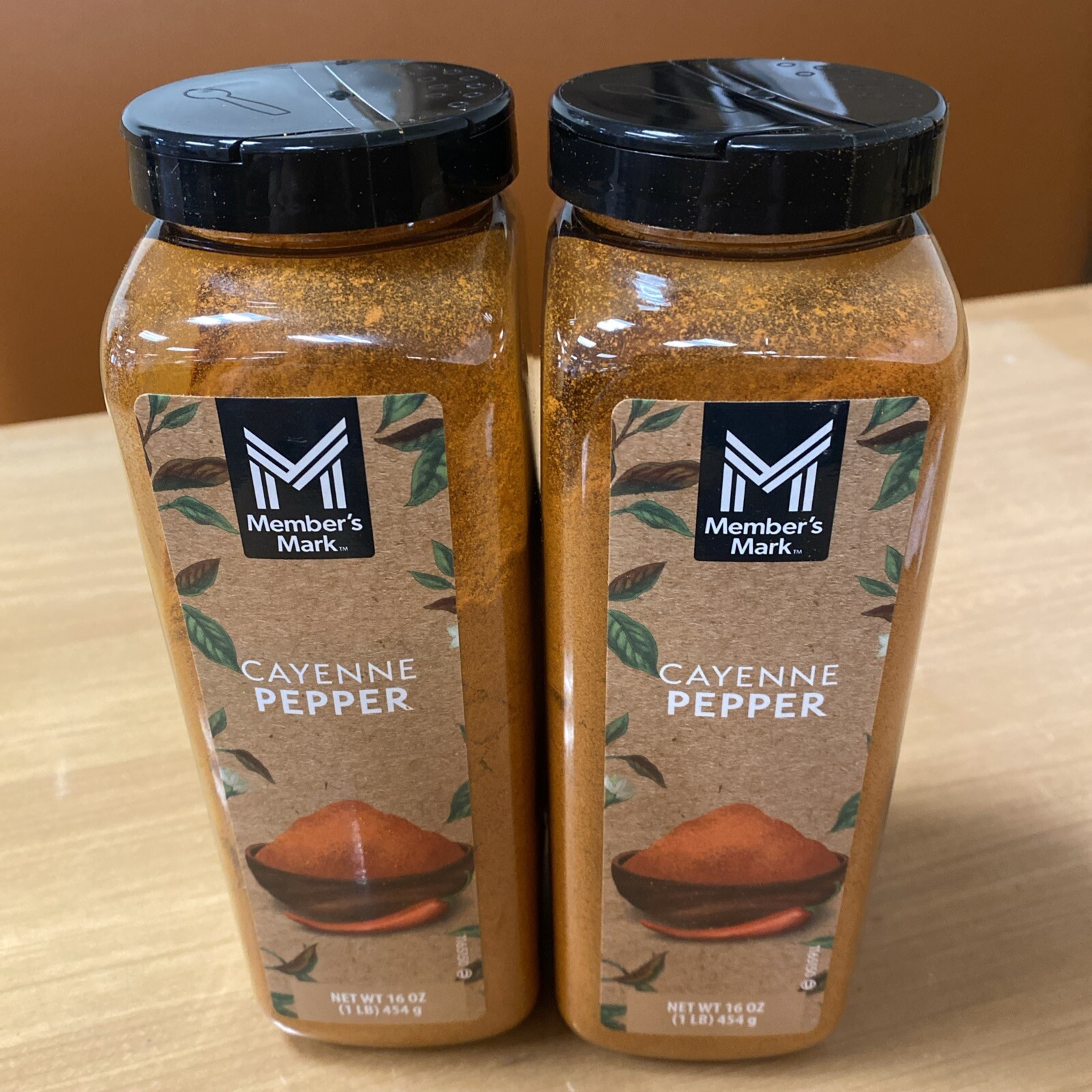 Member’s Mark Cayenne Pepper 2 PK 16oz Each-Gluten Free/GMO Free Best By11/2027