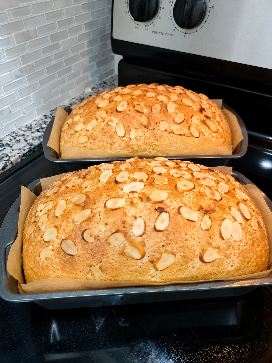 Gluten-Free Almond Bread Artisan Loaf – Net Weight: Approximately 23 oz (650 g)