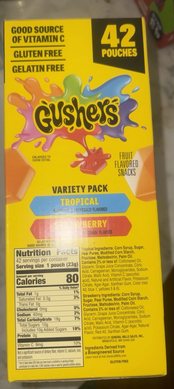 Gushers Fruit Snacks Variety Pack 0.8 oz, 42 Ct – Strawberry & Tropic