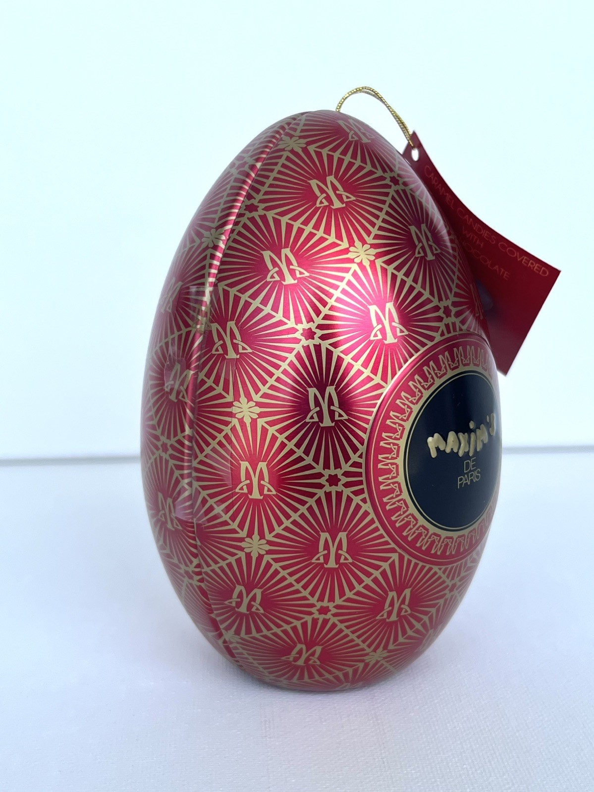MAXIM’s DE PARIS Caramel Candies Covered with Milk Chocolate Tin – NEW, Sealed