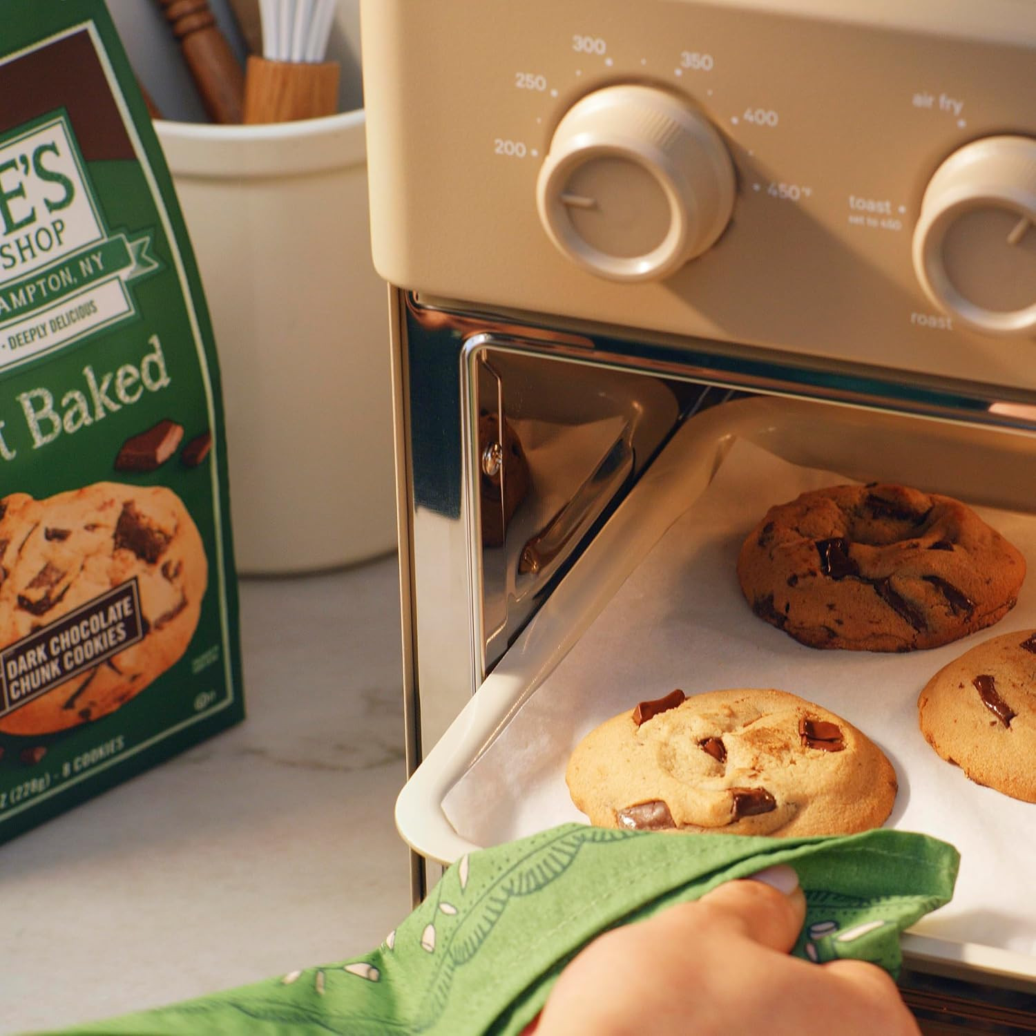 Tate’S Bake Shop Soft Baked Cookies, Dark Chocolate Chunk, 4-8 Oz Bags