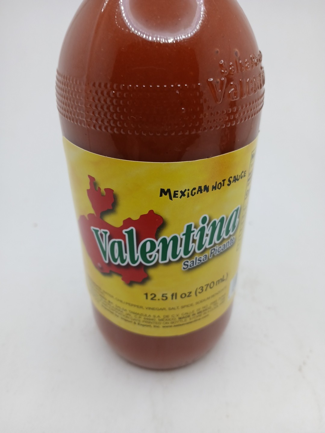 Salsa HUICHOL Hot Sauce 6.5 oz & Valentina Salsa Picante 12.5 oz (Bundle)