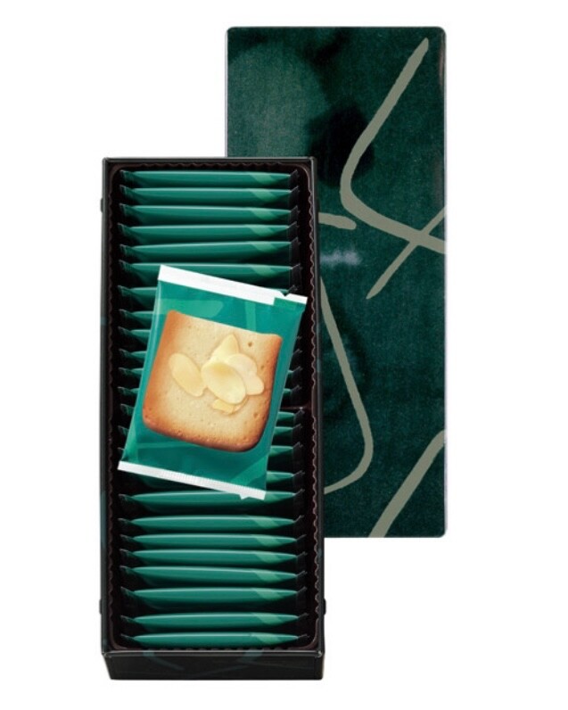 Yoku Moku Billet aux amandes chocolat 24 Pieces Japanese Confectionary 