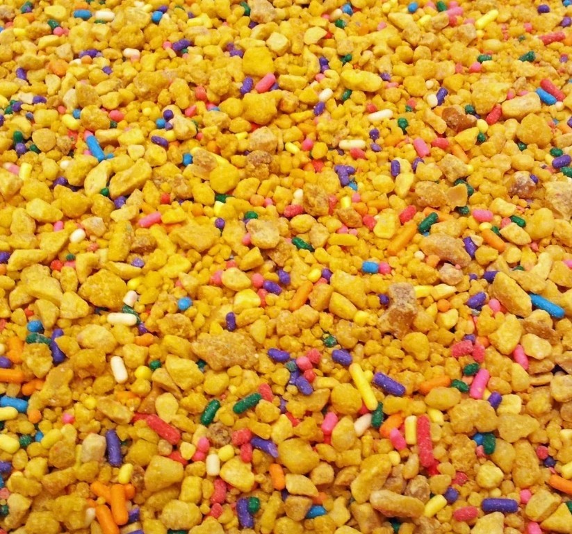 Peanut Brittle crunch Dairy queen 4 lb Krunch Kote Ice Cream Topping, Sprinkles