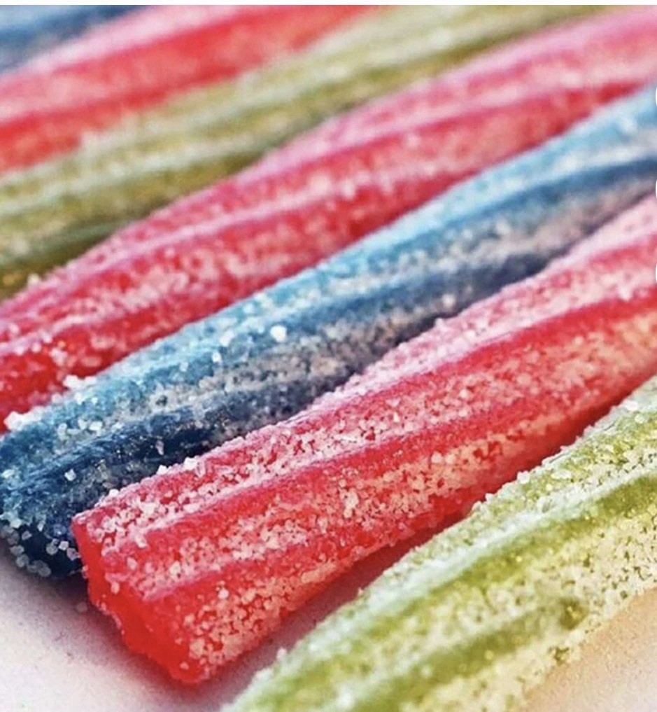 Sour Punch Twists, 6″ Individually Wrapped Soft & Chewy Candy Tub, 4 Fruit
