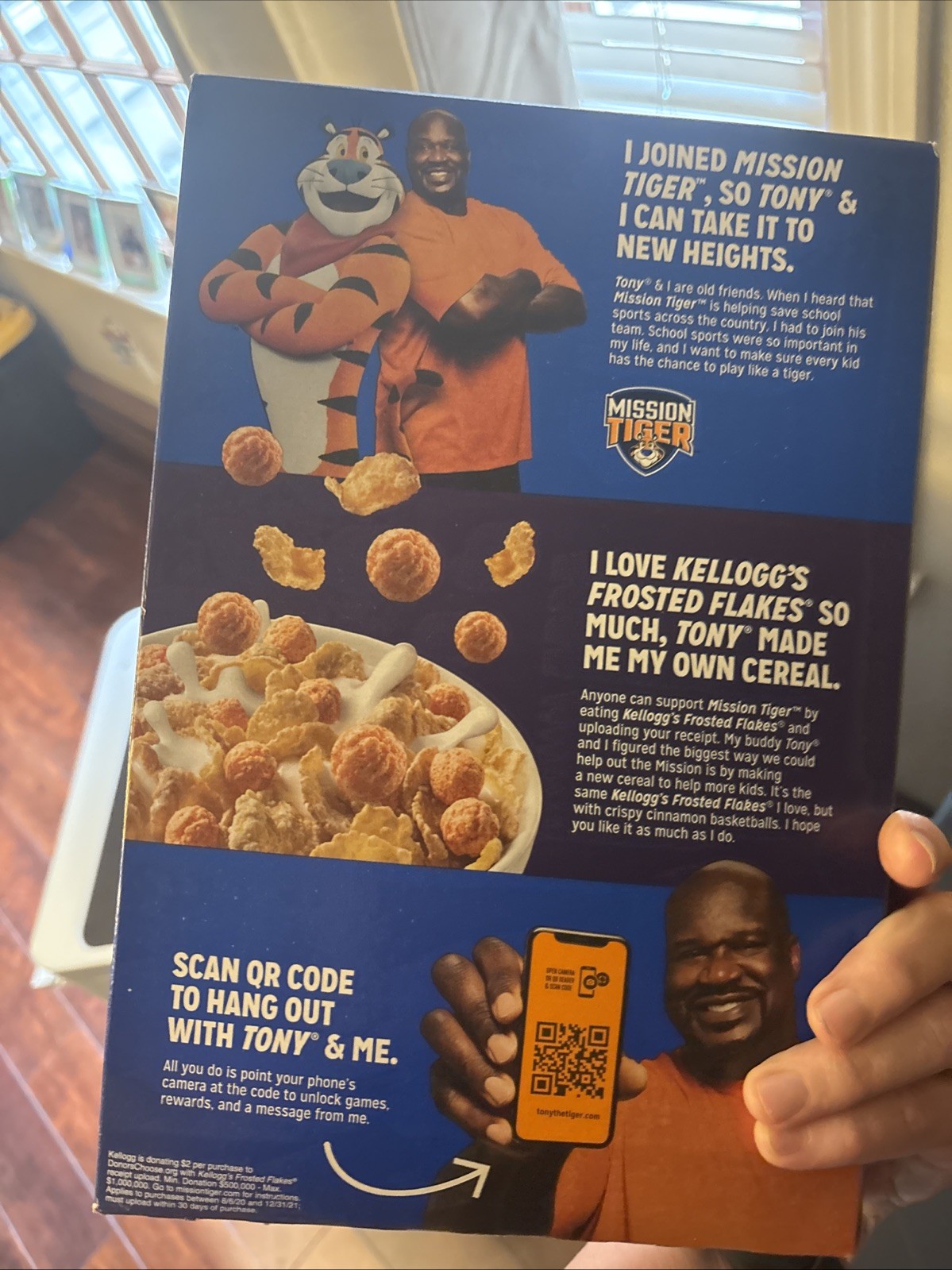 Kellogg’s Frosted Flakes® with Crispy Cinnamon Basketballs SHAQ Collectible