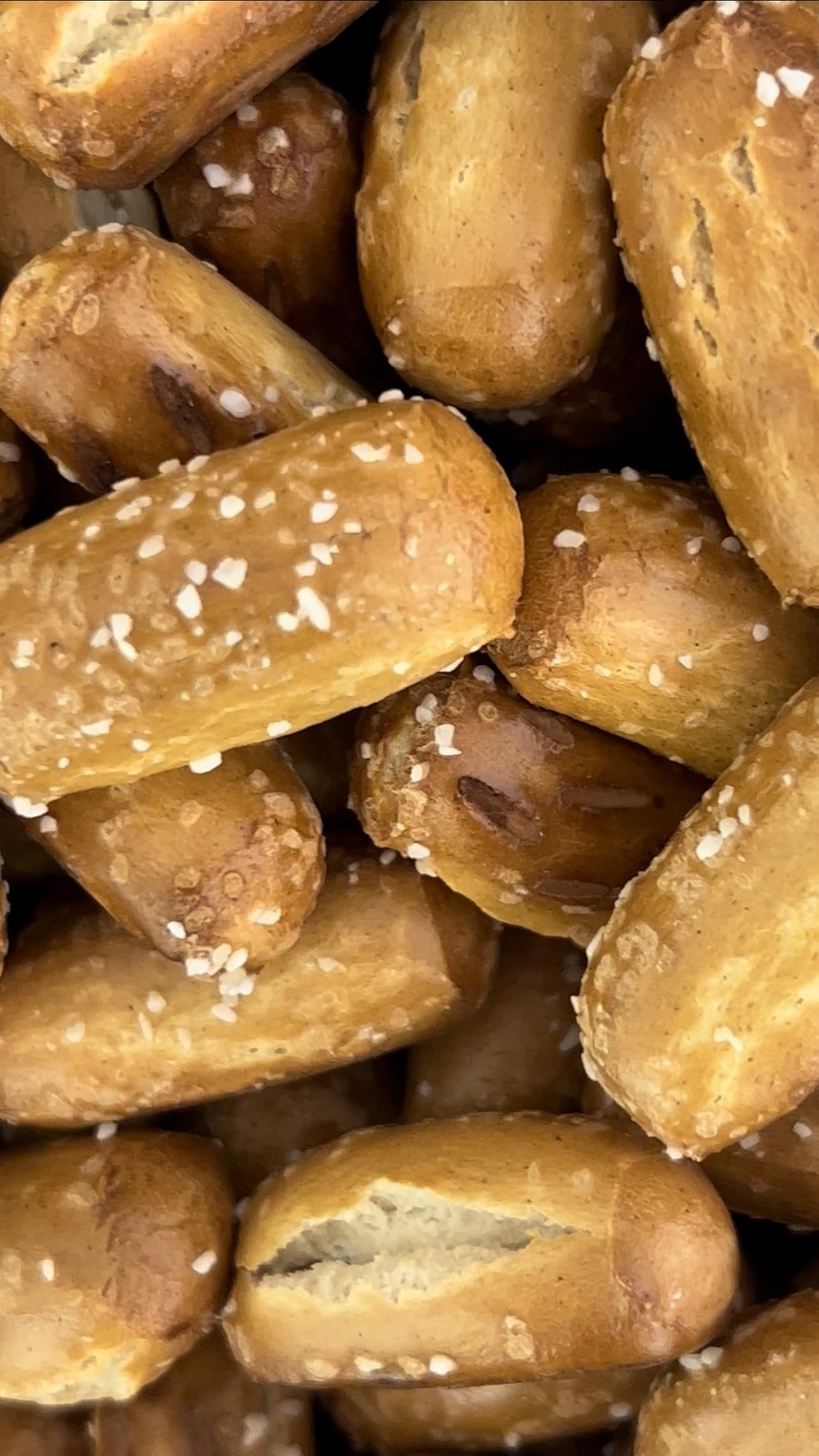 Utz Sourdough Nuggets Pretzels 52 oz. Barrel, Bite-Size 1 count (Pack of 1)