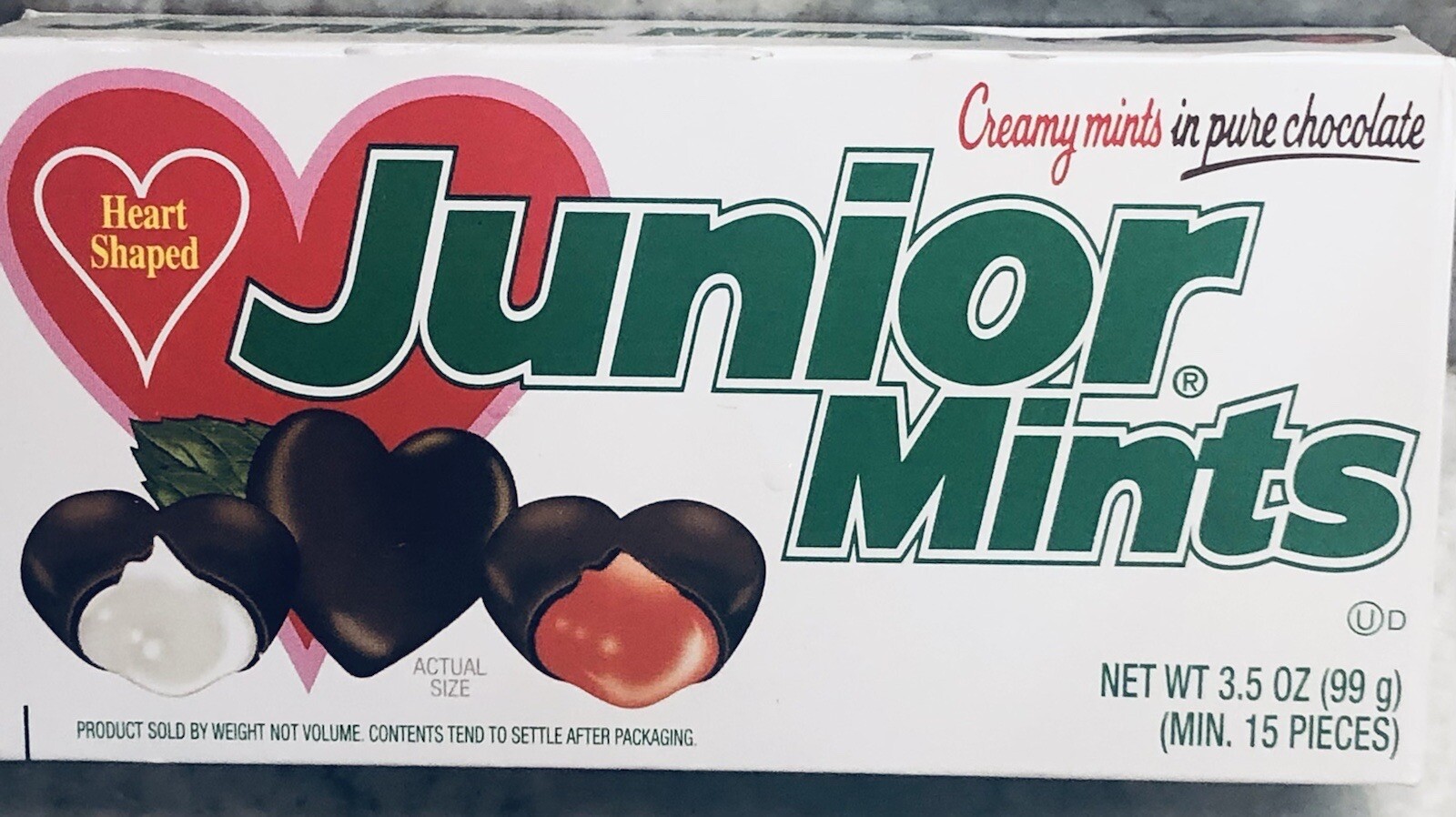 Valentines Day Candy Junior Mints Heart Shaped 3.5 OZ Box-NEW-SHIPS SAME BUS DAY