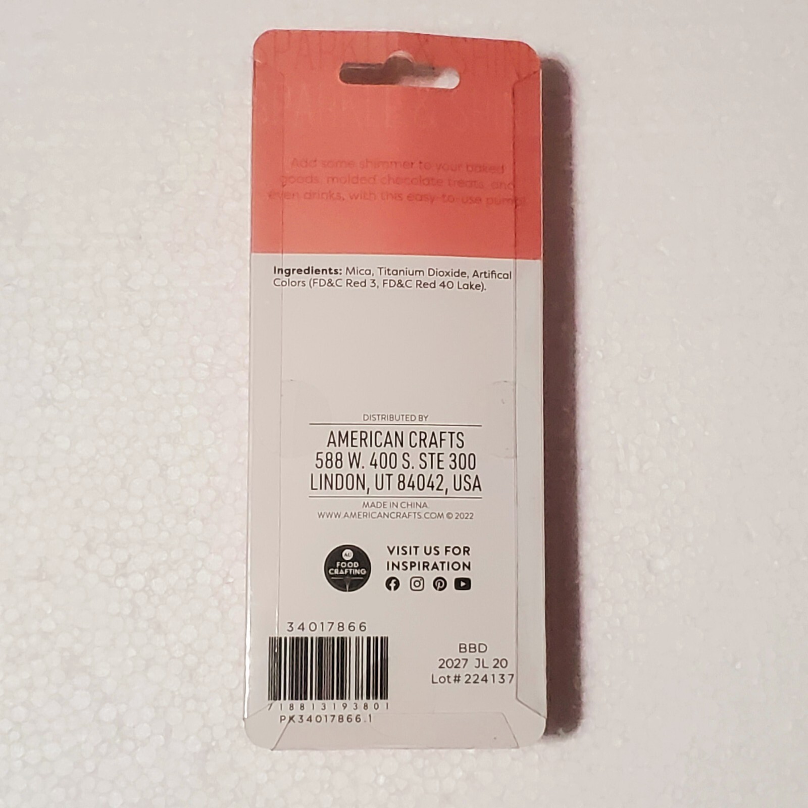 Sweetshop Red Edible Shimmer Net Wt. 0.35 Oz. (9.9 g). New Sealed.