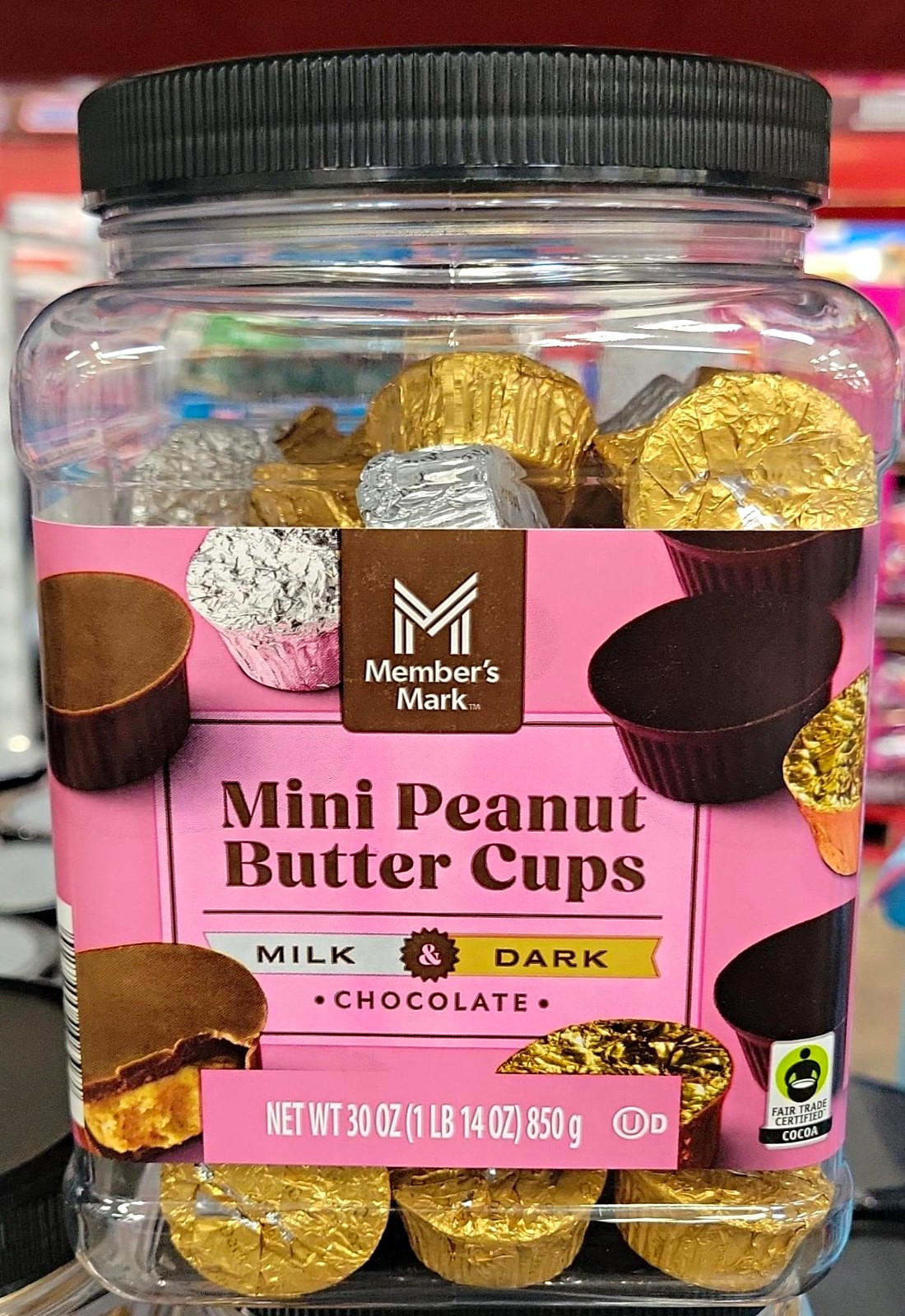 Member’s Mark Mini Peanut Butter Cups Milk & Dark Chocolate Jar 850g Fairtrade