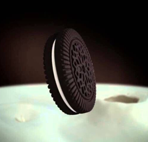 CHOCOLATE Biscuit With Ceylon Munchee KALO Vanilla Flavored Creamy CENTER New