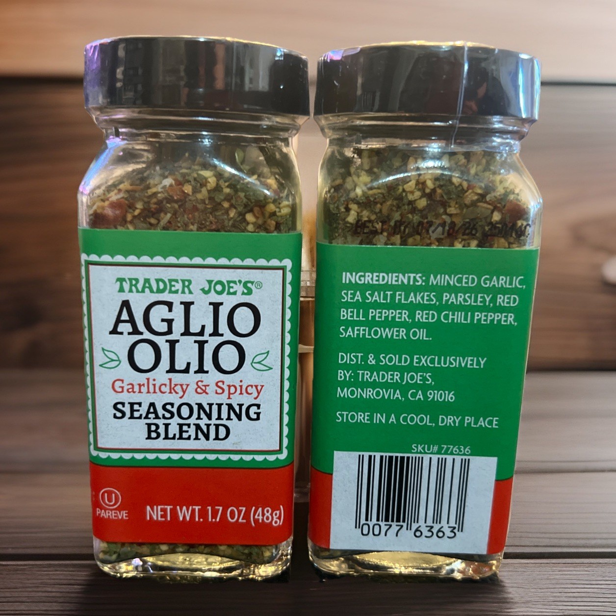 Trader Joe’s Joes Aglio Olio Garlicky & Spicy Seasoning Blend Delicious 1.7oz x1