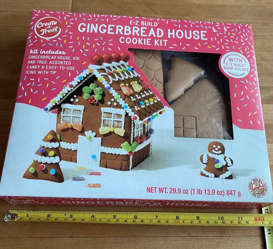 Create-A-Treat E-Z Build Gingerbread House & Tree Cookie Kit Brand New