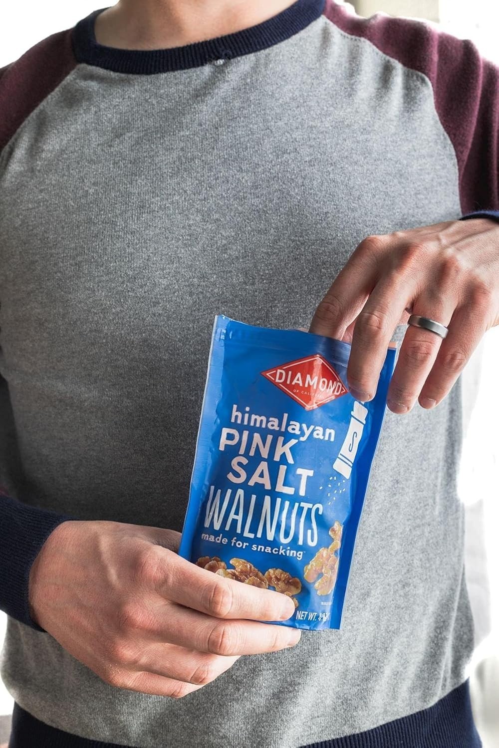 Himalayan Pink Salt Walnut Snack Nuts, 4 oz. 4 Pack