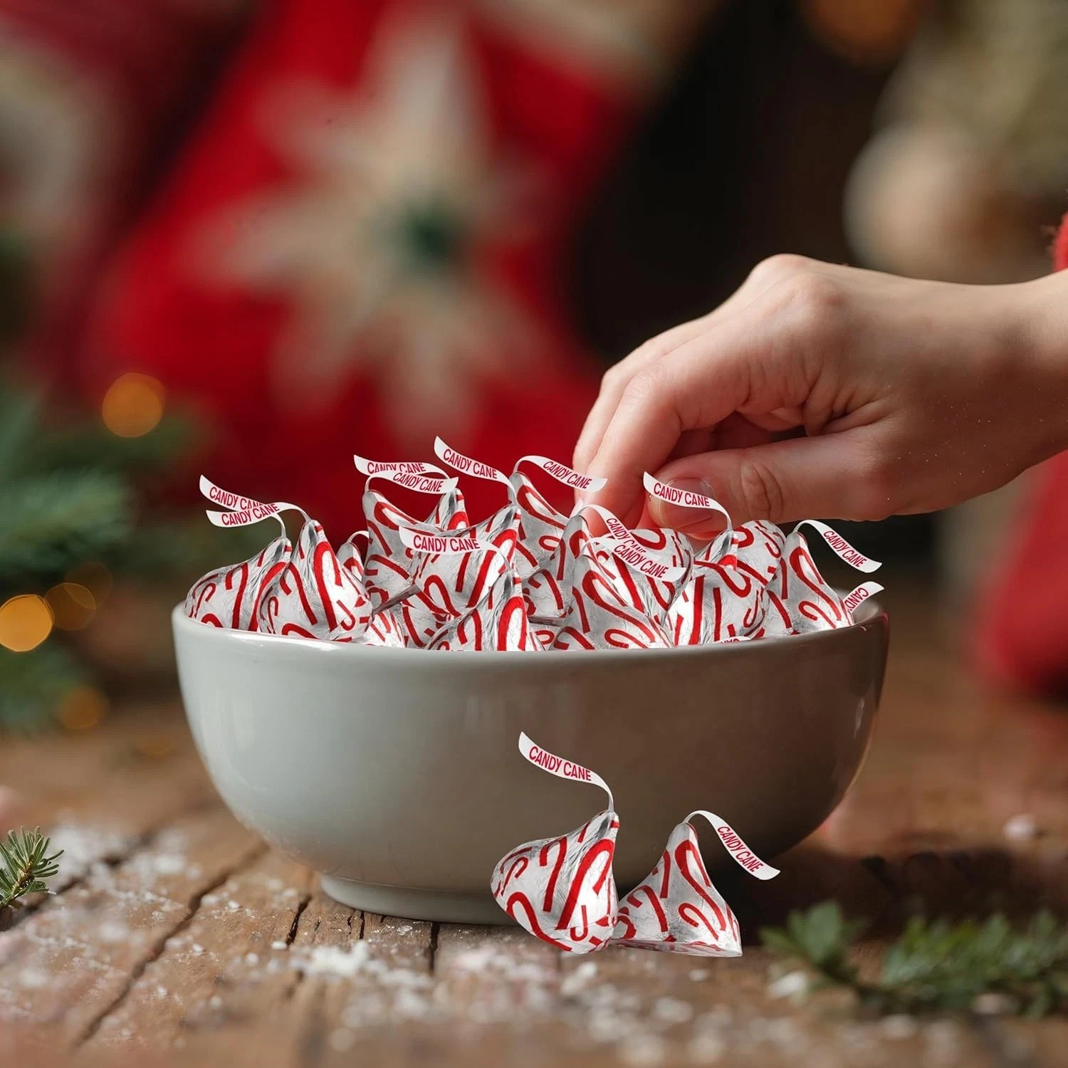 Hershey’s Kisses Candy Cane Mint With Stripes & Candy Bits Holiday (2 Pounds)