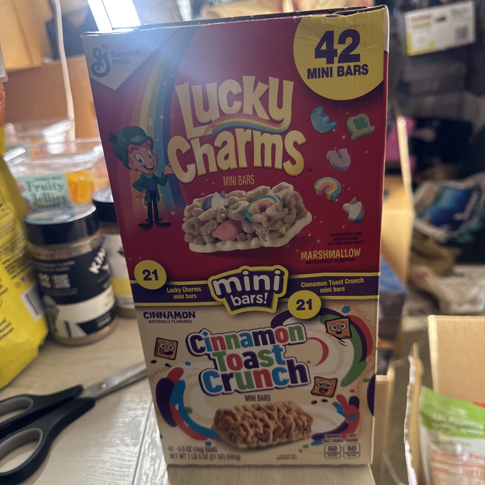 Lucky Charms and Cinnamon Toast Crunch Mini Treat Bars 42 ct. Exp 09/17